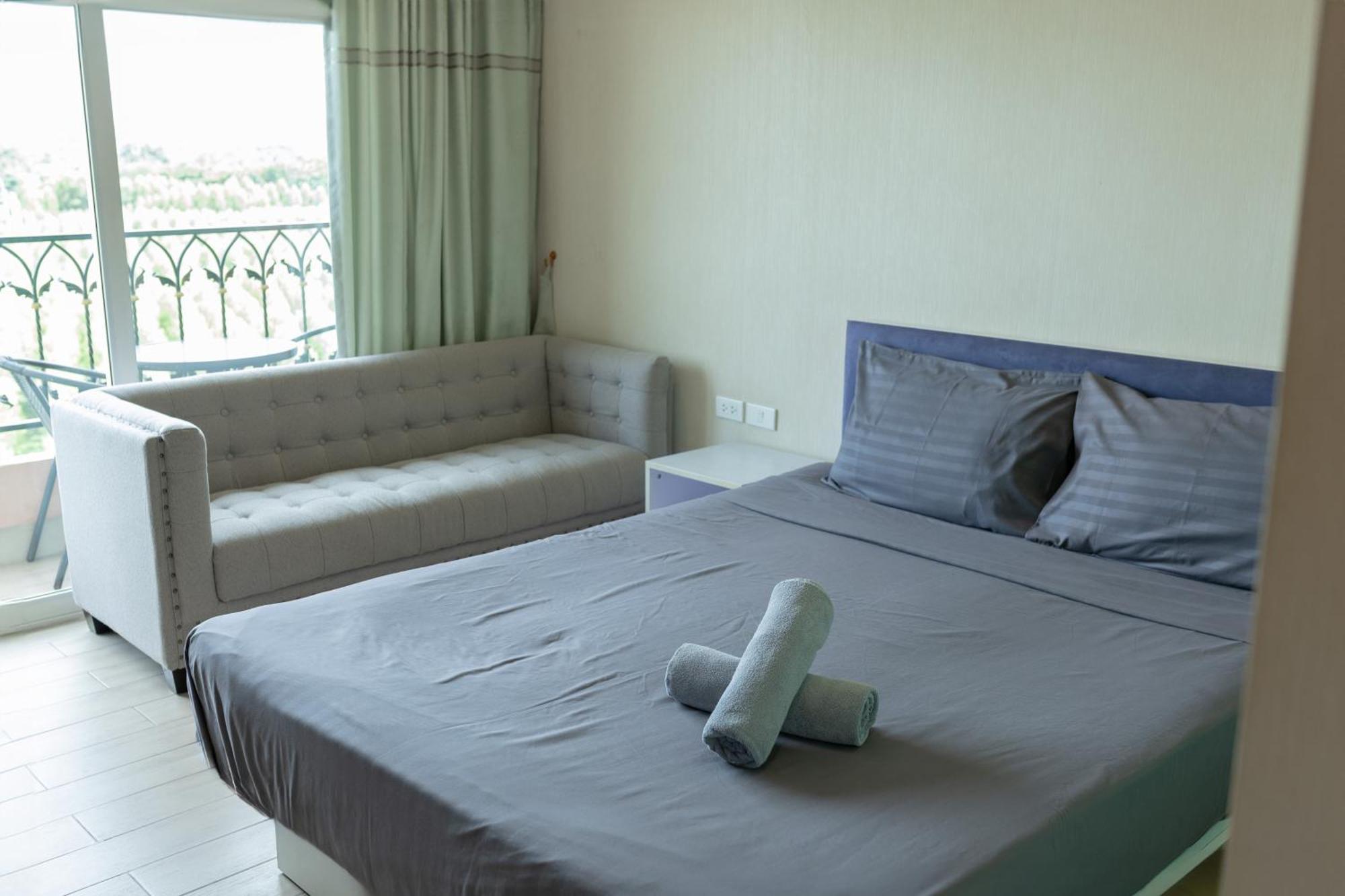 חוף ג'ומטיין Seven Seas Condo Resort מראה חיצוני תמונה